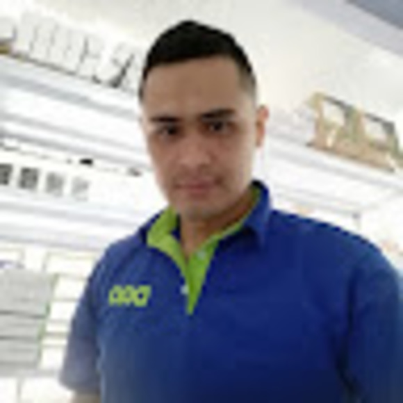 Meet your Posher, Edilson - Picture 1 of 1